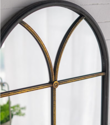 ANTIQUED WALL MIRROR C