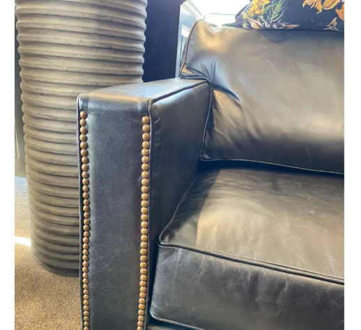 MADISON SQUARE FRONT ARMCHAIR - BELON BLACK