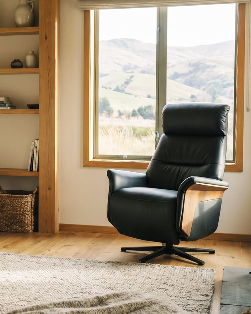 Station Recliner Black